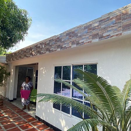 Casa Vecina Hostal Santa Marta  Eksteriør billede